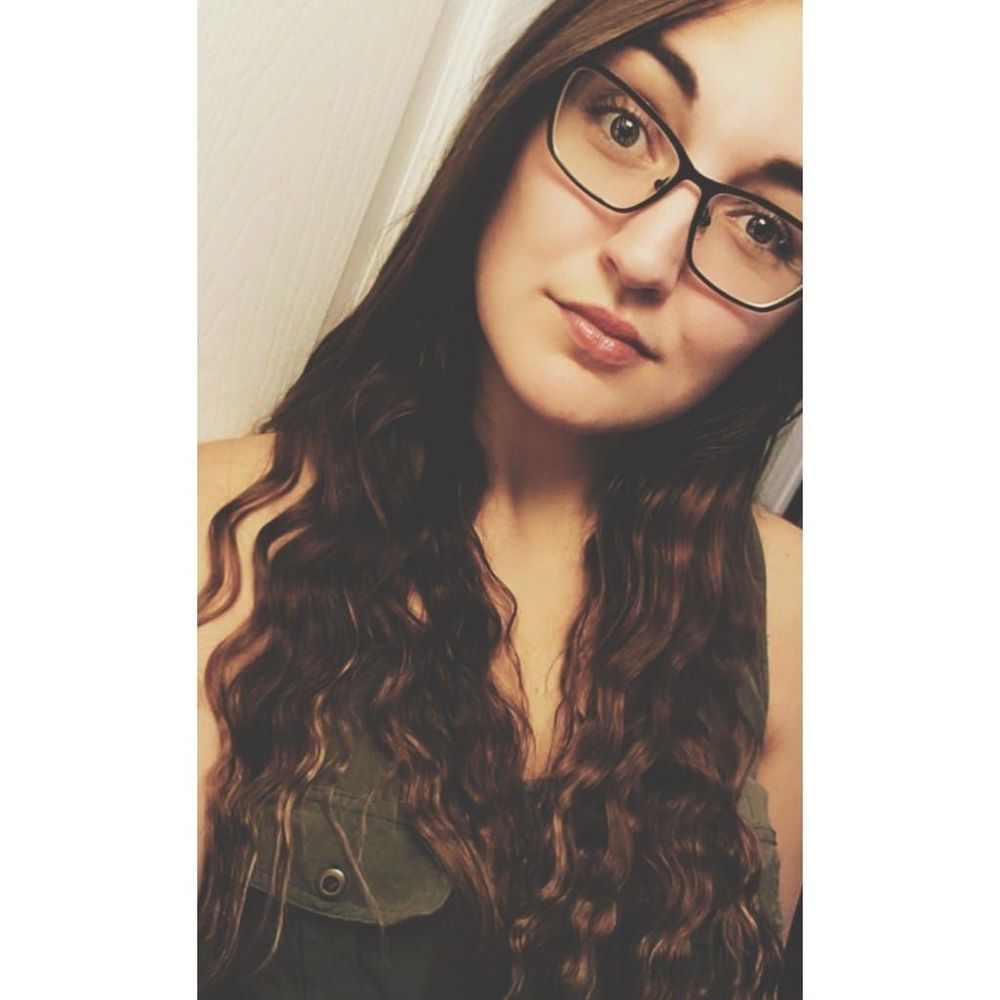 Meet your Posher, Tori
